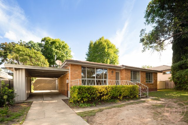 102 MacFarland Crescent, ACT 2607