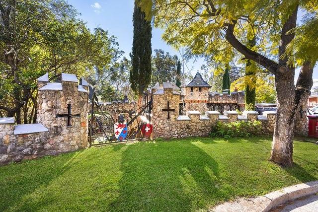 4 Dowling Street, NSW 2560