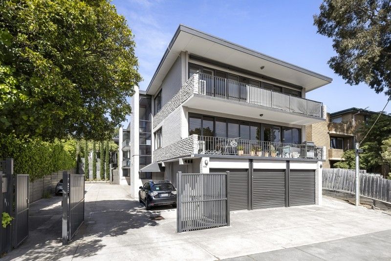 https://images.allhomes.com.au/property/photo/62217743287f8f45c9543dbef56a055a_hd.jpg