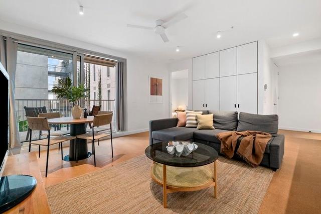 201D/14 Little Miller Street, VIC 3057
