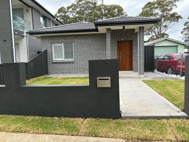 194 Graham Avenue, NSW 2170