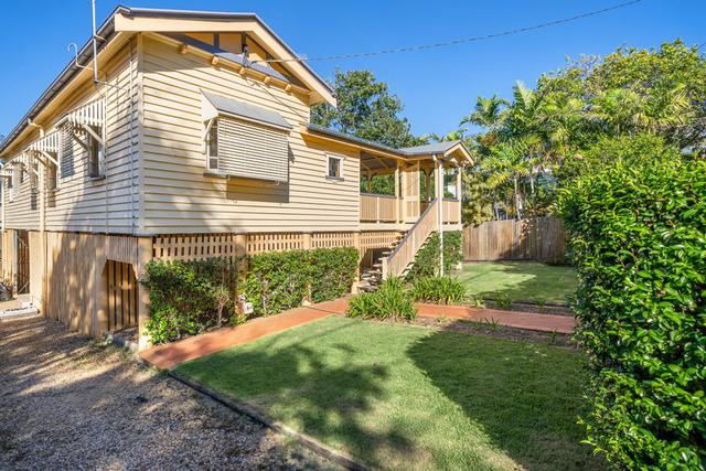 16 Peasant St, QLD 4121