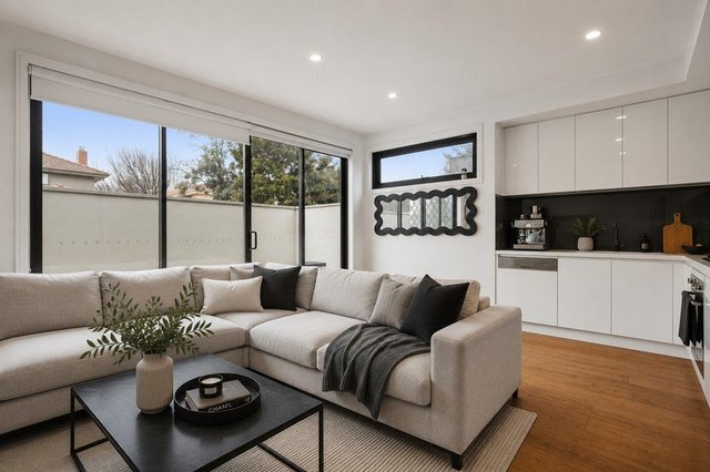 104/27 Lansdowne Road, VIC 3183
