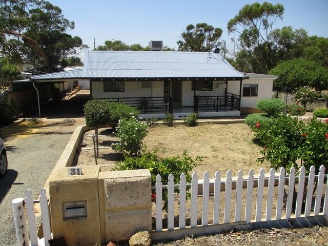 31 Macpherson St, WA 6407