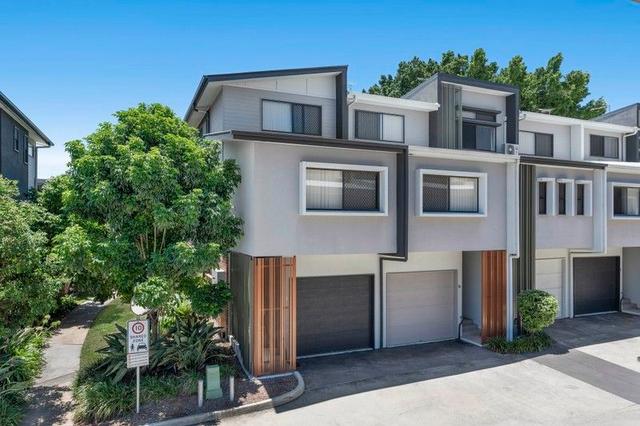 11/4 Lewis Place, QLD 4179