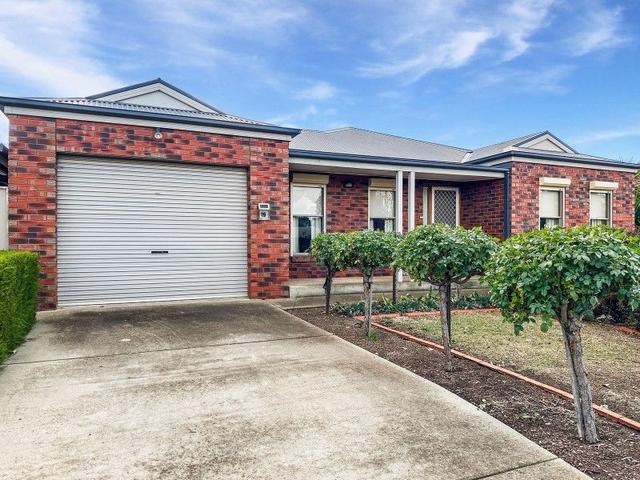 19 Hall Street, VIC 3464