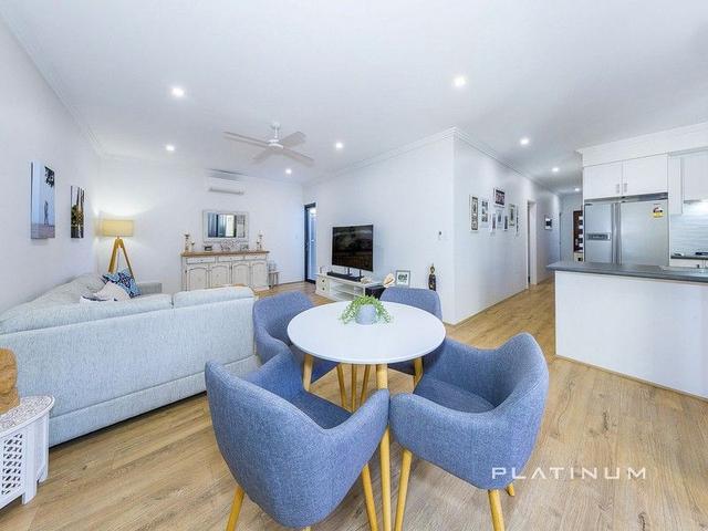 8A Panache Gardens, WA 6027