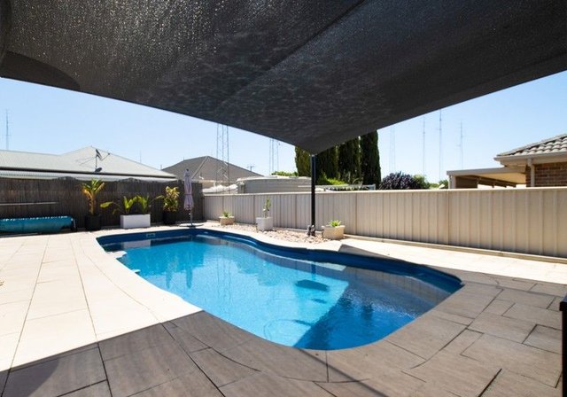 3 Abbott Drive, SA 5554