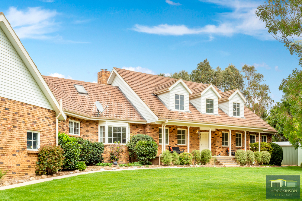 90 Hutchinson Place, Burra NSW 2620 House for Sale Allhomes