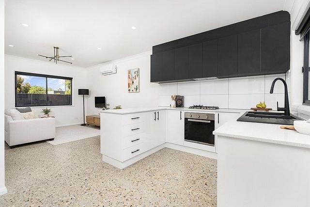 3/214 Plummer Street, NSW 2640