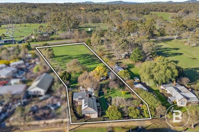 123 Main  Street, VIC 3374