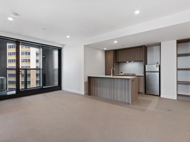 1*04/160 Victoria Street, VIC 3053