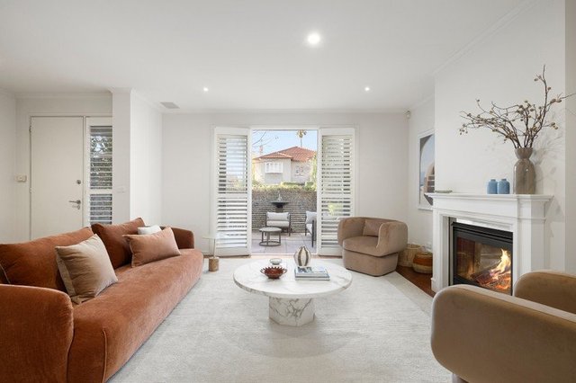 1/96 Addison Street, VIC 3184