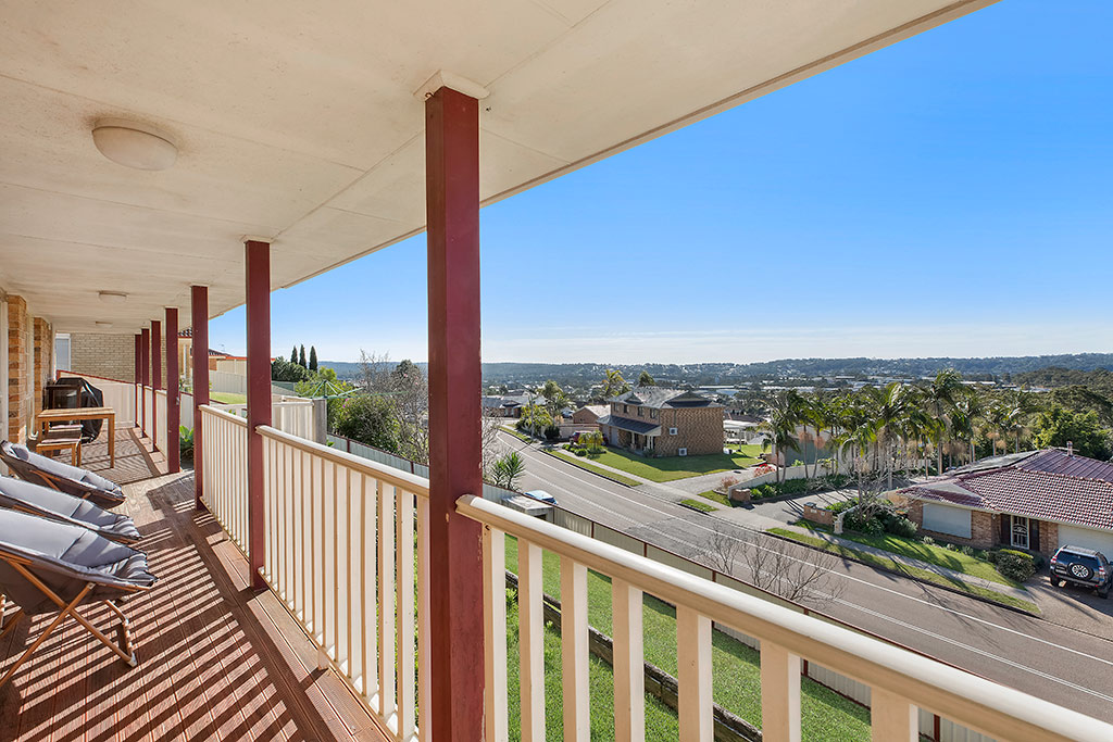 15 Hillview Crescent, Macquarie Hills NSW 2285 Allhomes