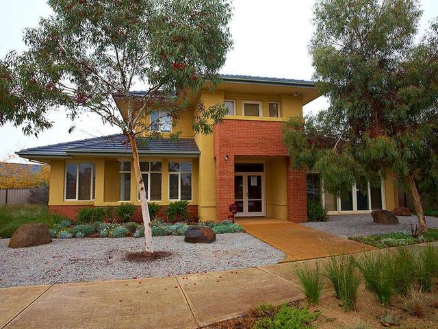 2 Tenterfield Drive, VIC 3023