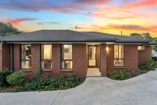 3/25 Lind Close, ACT 2615