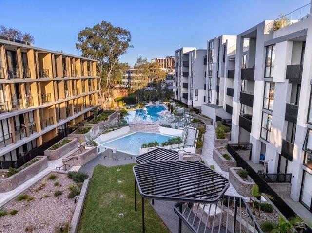 302/4B Retreat Drive, NSW 2750
