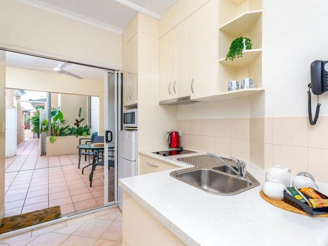 8/16 Macrossan Street, QLD 4877
