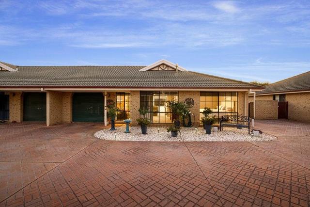 2/14 Tristan Court, NSW 2641
