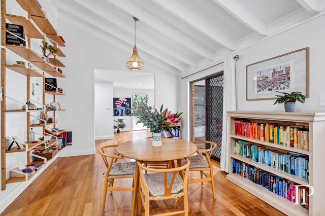 2 Como Court, QLD 4556