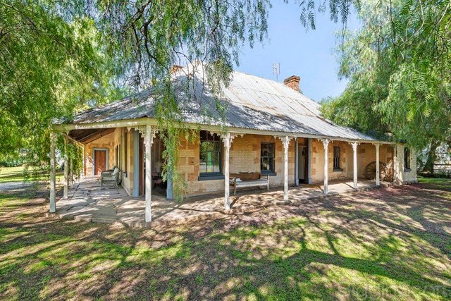 26 Henry Street, VIC 3664