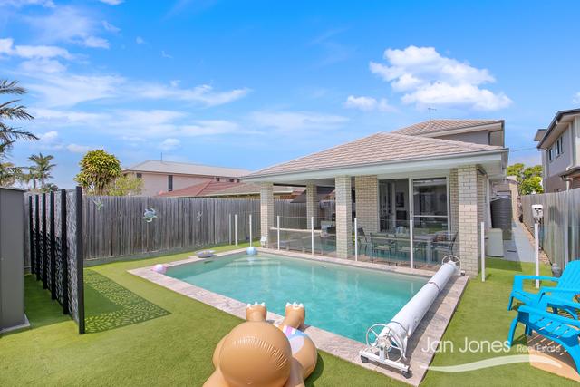 24 Cutts Street, QLD 4019
