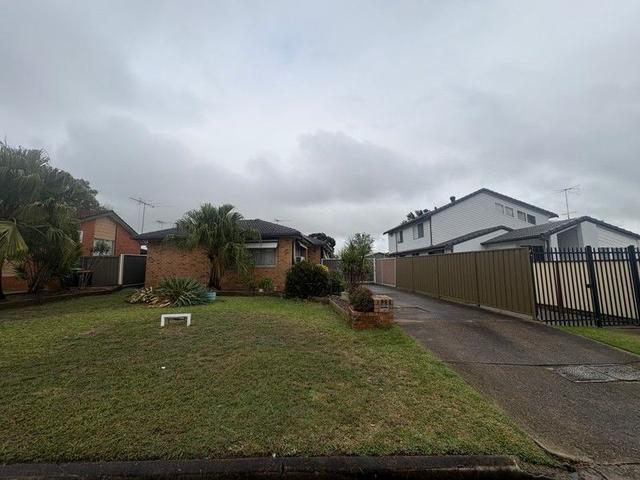 15 McCartney Crescent, NSW 2759
