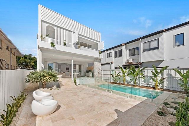 14 Twenty Seventh Avenue, QLD 4221