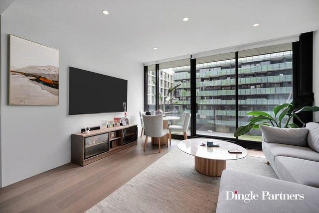 417/627 Victoria Street, VIC 3067