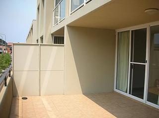 Balcony (2007-08-06)