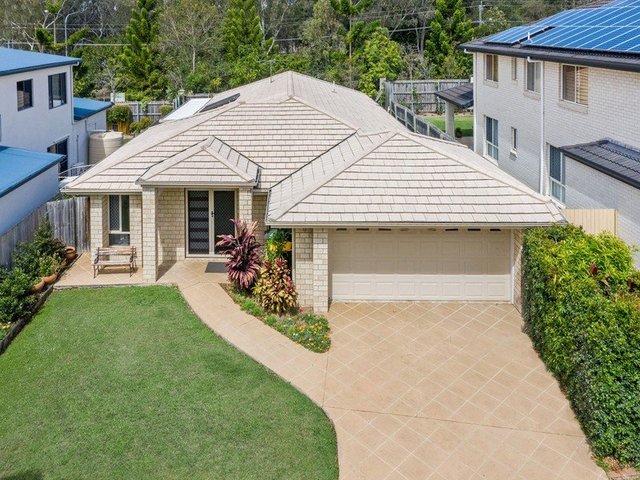 27 Canopus Street, QLD 4035