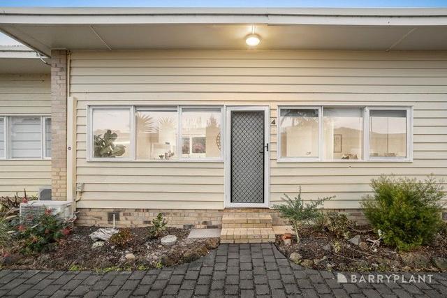 4/13 Woodbine Grove, VIC 3196