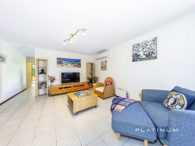12B Loch View, WA 6025