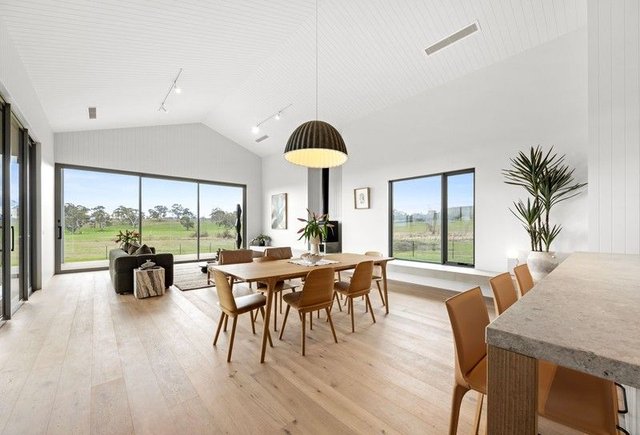 7 Greenslopes Avenue, VIC 3722