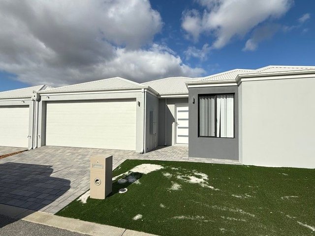 6 Wheaton Street, WA 6110