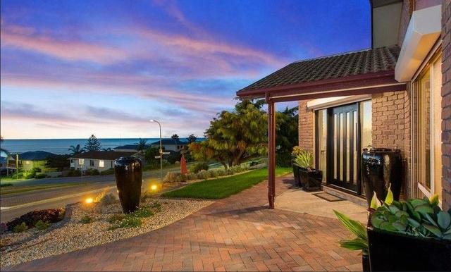 2 Cormorant Drive, SA 5158