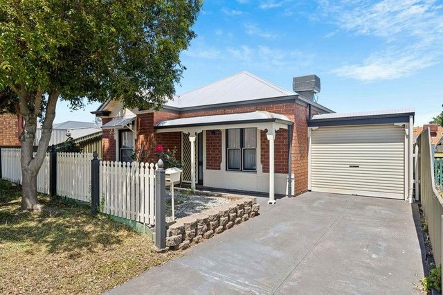 32 Featherstone Circuit, SA 5125