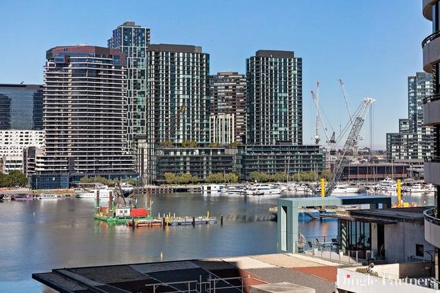 808/5 Caravel Lane, VIC 3008