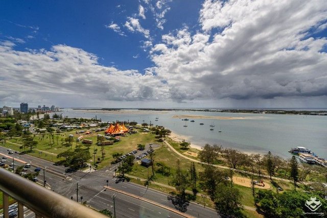 ID:21168225/114 Marine Parade, QLD 4215