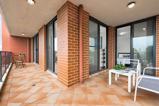 77/1-3 Beresford Road, NSW 2135