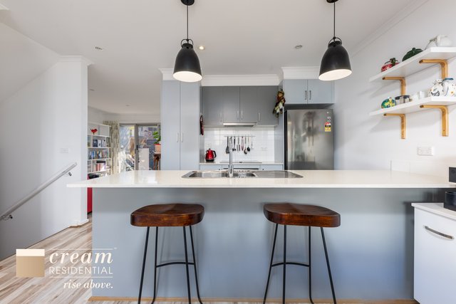 2/102 Eggleston Crescent, ACT 2606