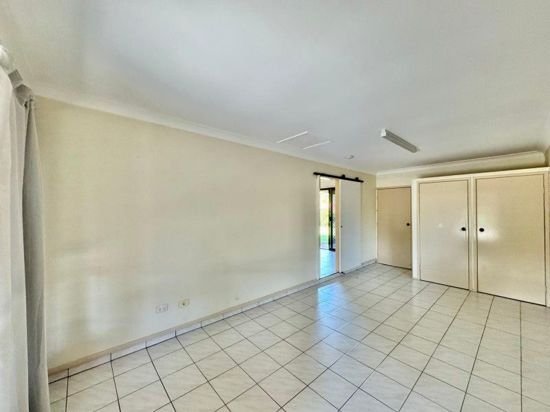 3 Yucca Court, QLD 4113