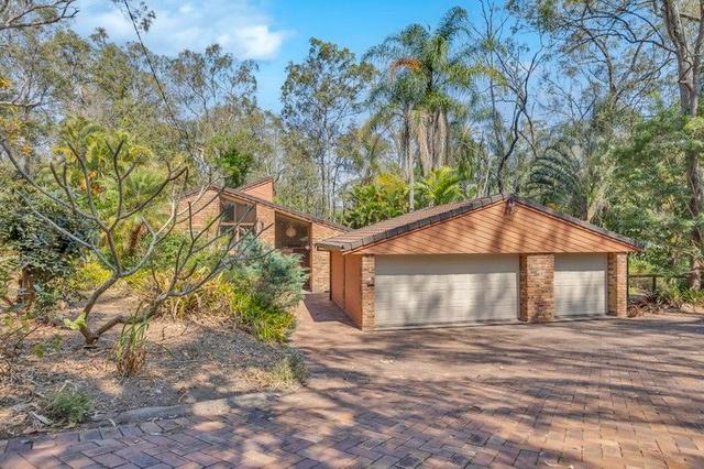 12 Scarlet Court, QLD 4118