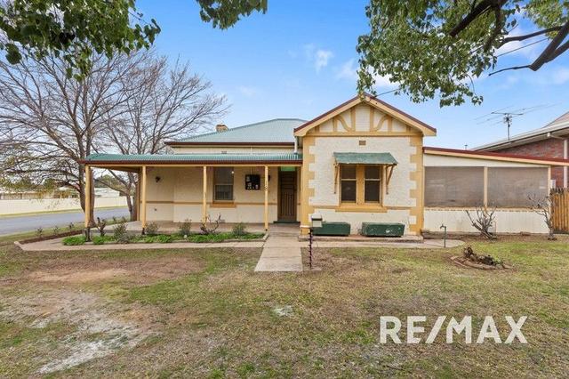 18 Hammond  Street, NSW 2663
