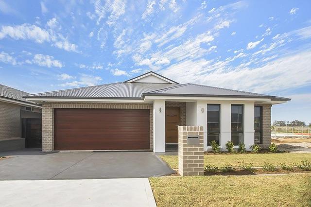 4 Wear Street, NSW 2570