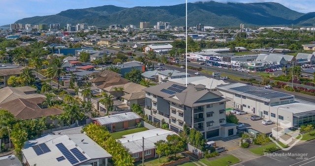 ID:21197240/240 Buchan Street, QLD 4870