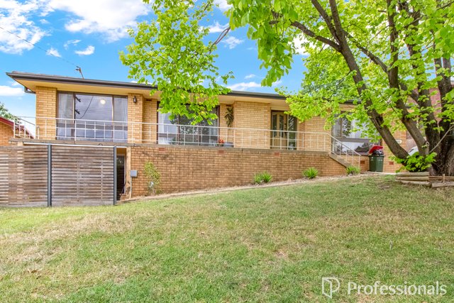 79 Leavenworth Drive, NSW 2650