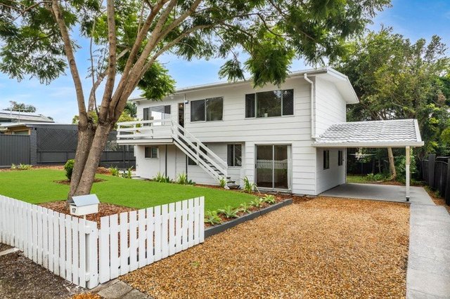17 Poinciana Street, QLD 4114