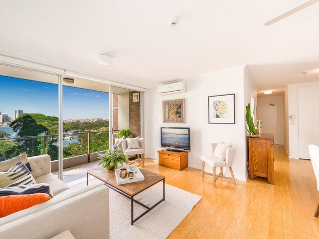 18/16 Carr Street, NSW 2060