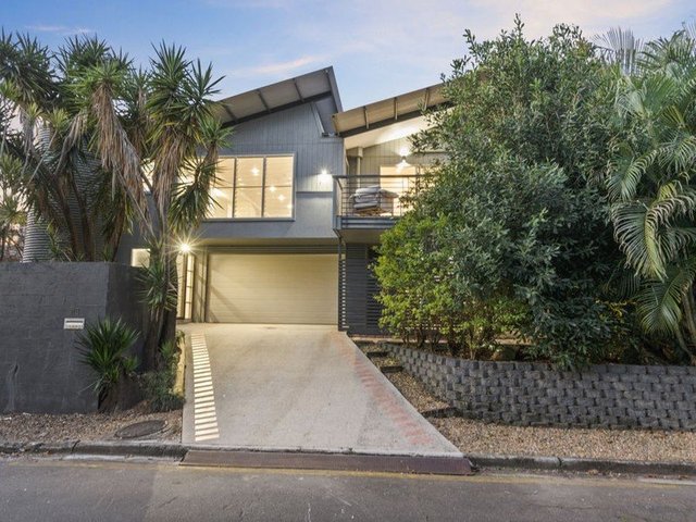 28 Churchill Street., QLD 4102